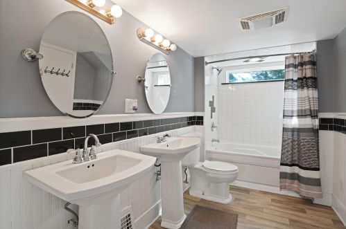 6046 37 Ave, Kenosha WI 53142-3336 exterior