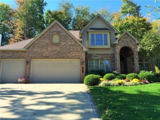 476 Whitebark Cir, Wadsworth, OH 44281-2298