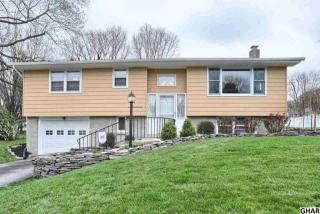 509 Spring Run Dr, Navy Sup Dpt, PA 17055-5579