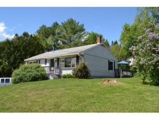 13 Rudd Farm Rd, Barre, VT 05641-5109