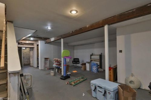 1828 Washington Blvd, Easton PA  18042-4633 exterior