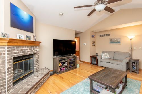 4315 122nd St, Kenosha WI  53158-3924 exterior