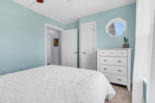 25 Miller St, Monmouth Hills NJ  07732-1751 exterior