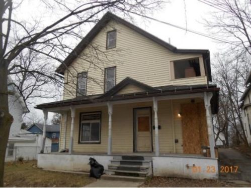 19 Mather St, Binghamton, NY 13905-2820