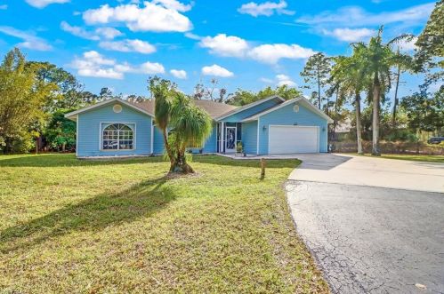 3280 5th Ave, Naples, FL 34117-4102