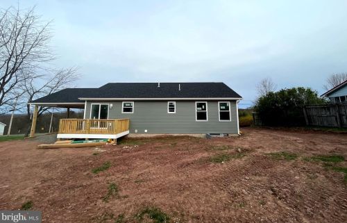 357 Ridge Loop Rd, Three Churches, WV 26757-6361