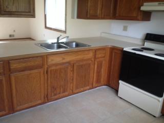 25 Killock Ave, Troy NY  12180-8830 exterior