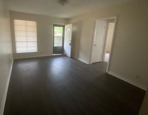 2710 Shawn Dr, Denison, TX 75020-5622