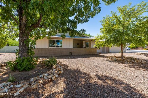 10023 105th Ave, Sun City, AZ 85351-4452