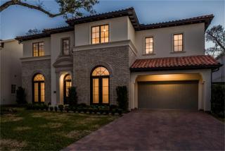 4715 Devon St, Houston, TX 77027-6203