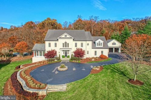 40280 Spectacular Bid Pl, Leesburg VA  20176-7173 exterior