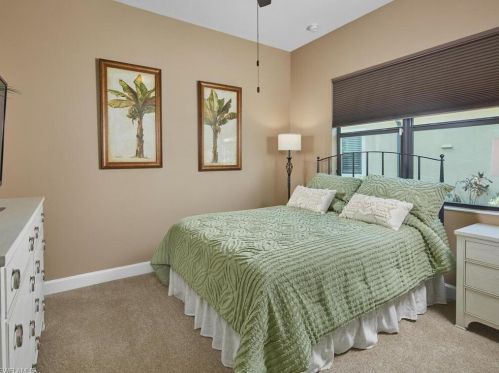 9367 Isla Bella Cir, Bonita Springs FL  34135-7274 exterior