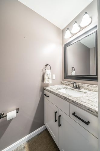 7381 Maybury Ct, Florence KY  41042-8137 exterior