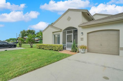 9691 Boca Gardens Cir, Boca Raton, FL 33496-1782