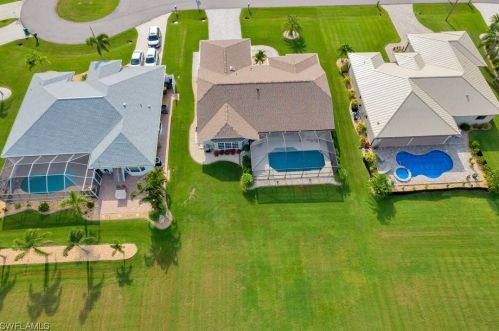 25548 Arequipa Dr, Punta Gorda, FL 33983-5663