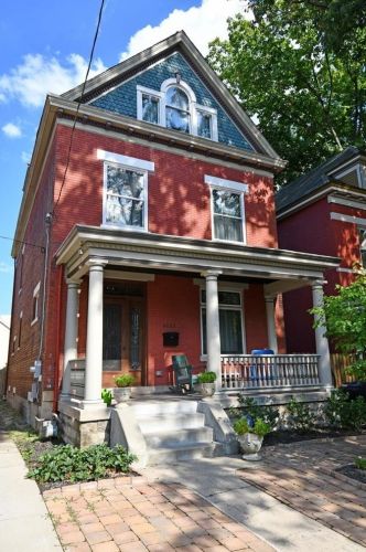 4222 Delaney St, Cincinnati, OH 45223-2017