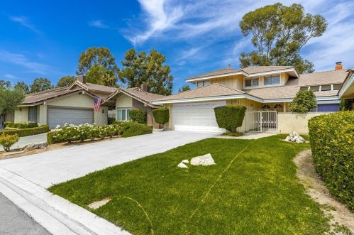 7547 Twinleaf Trl, Orange, CA 92869-2425