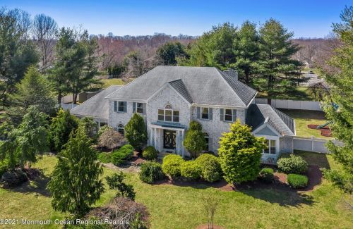200 Sheffield Dr, East Freehold, NJ 07728-7773