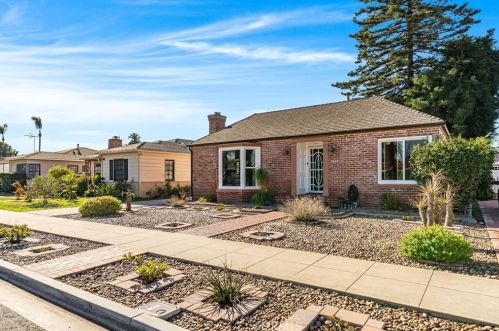 2435 Maine Ave, Long Beach, CA 90806-2922