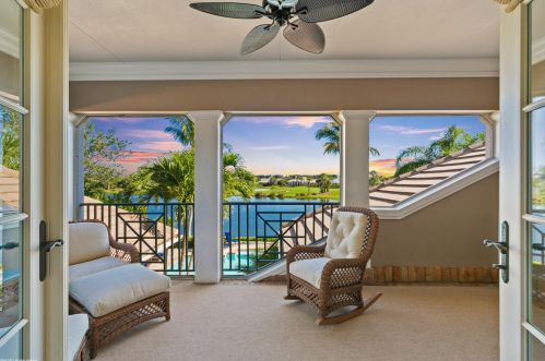 408 Indies Dr, Vero Beach FL  32963-9504 exterior