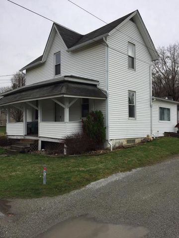 204 Wood St, South Connellsville, PA 15425-2357