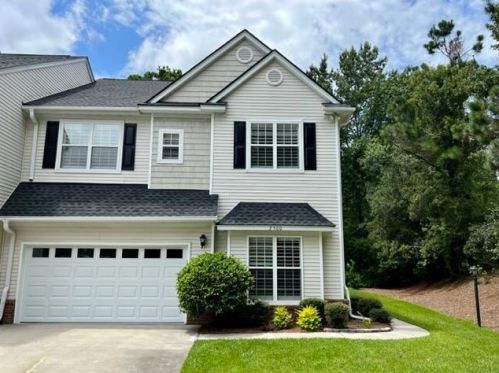 2500 Draymohr Ct, Mount Pleasant SC  29466-7110 exterior