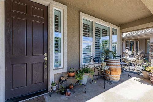 675 Merritt Ct, Discovery Bay, CA 94505-2664