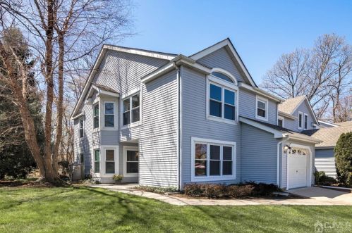 267 Rooney Ct, East Brunswick NJ  08816-5834 exterior