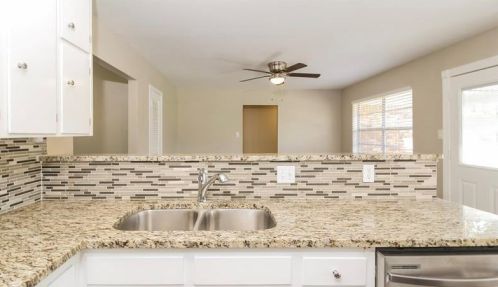 1329 Brookside Dr, Hurst TX  76053-3929 exterior