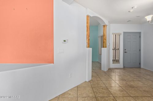 3351 Lakeside View Dr, Tucson, AZ 85730-2737