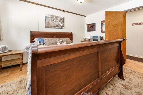 340 Sherwood Blvd, Big Bear City CA  92314 exterior