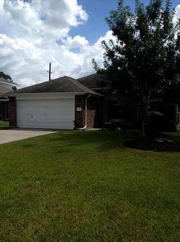 2205 Highland Crossing Dr, Conroe TX  77304-6801 exterior