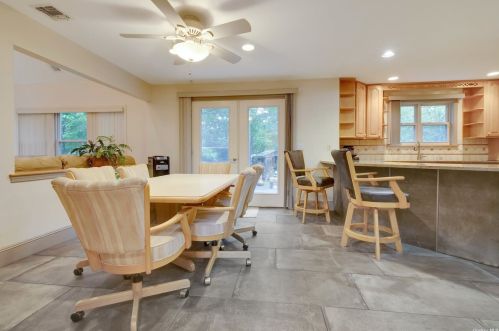 162 Miller Place Rd, Miller Place NY  11764-2803 exterior