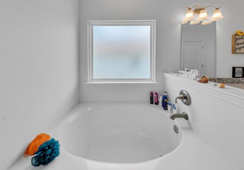 69 Hammock Oaks Blvd, Freeport FL  32439 exterior