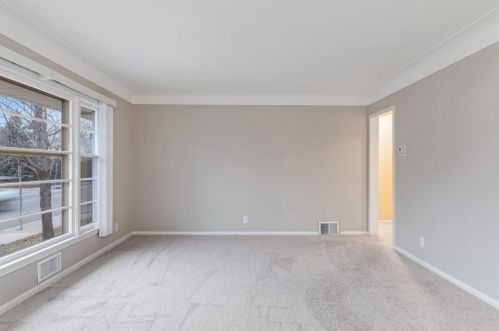 1525 University Ave, Minneapolis MN 55413-1232 exterior