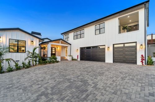 1170 Chinquapin Ave, Carlsbad CA  92008-3543 exterior