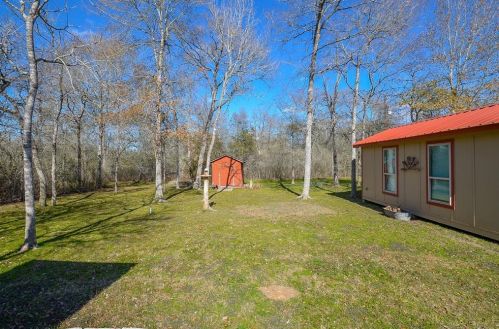 38322 Cork St, Hempstead TX  77445-7408 exterior
