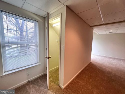 71 Keswick Dr, Navy Sup Dpt PA 17050-7917 exterior