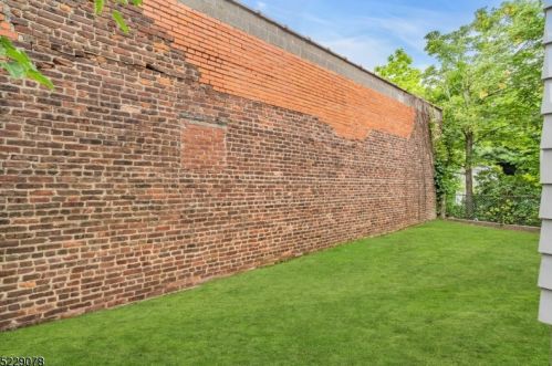 87 Melville Pl, Irvington NJ  07111-3048 exterior