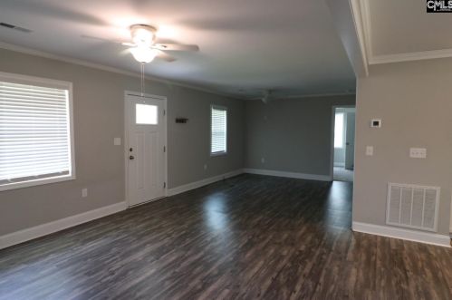 212 Adkins Cir, Cayce-West Columbia SC  29172-1702 exterior