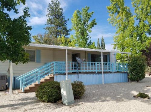 10137 Stone Arch Dr, Grass Valley CA  95949-9234 exterior