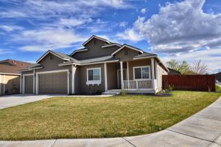 687 Canary Cir, Hazen, NV 89408-6511