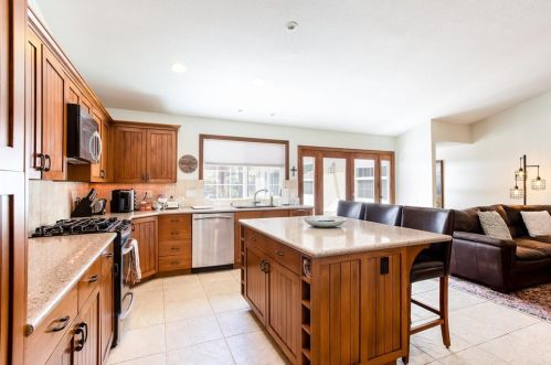 5955 Rio Valle Dr, Bonsall CA  92003-3504 exterior