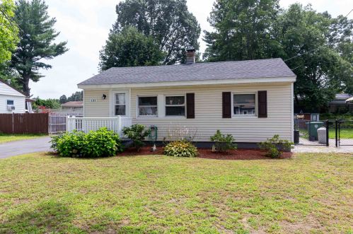131 Hobart St, Nashua NH  03060-5337 exterior