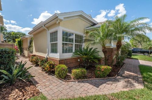 2508 Clarinet Dr, Orlando, FL 32837-7033