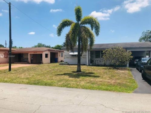 6930 11th St, Hollywood, FL 33023-1666