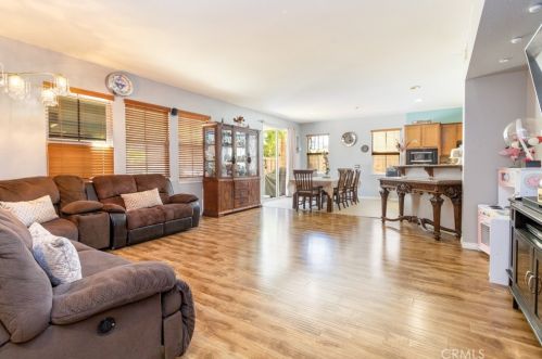 19515 Palomar St, Lake Elsinore CA  92530-6393 exterior