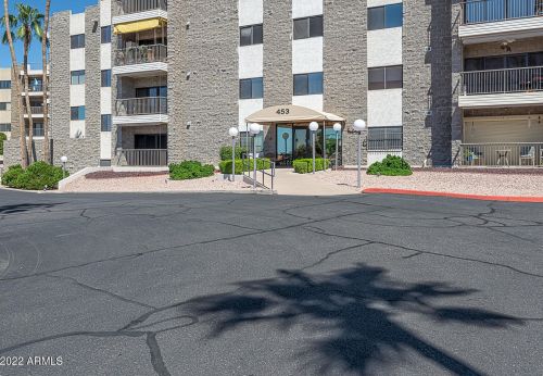 453 Parkcrest, Mesa, AZ 85206-2028