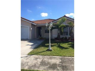 13826 157th Ter, Miami, FL 33177-1274