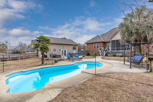 413 Cannon Knoll Rd, Lexington SC  29073-7103 exterior